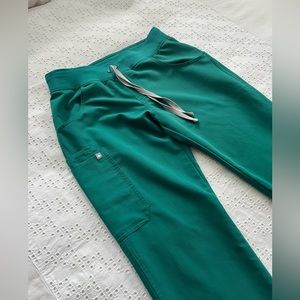 women's SMALL Hunter Green Kade™ - Cargo Scrub Pants
